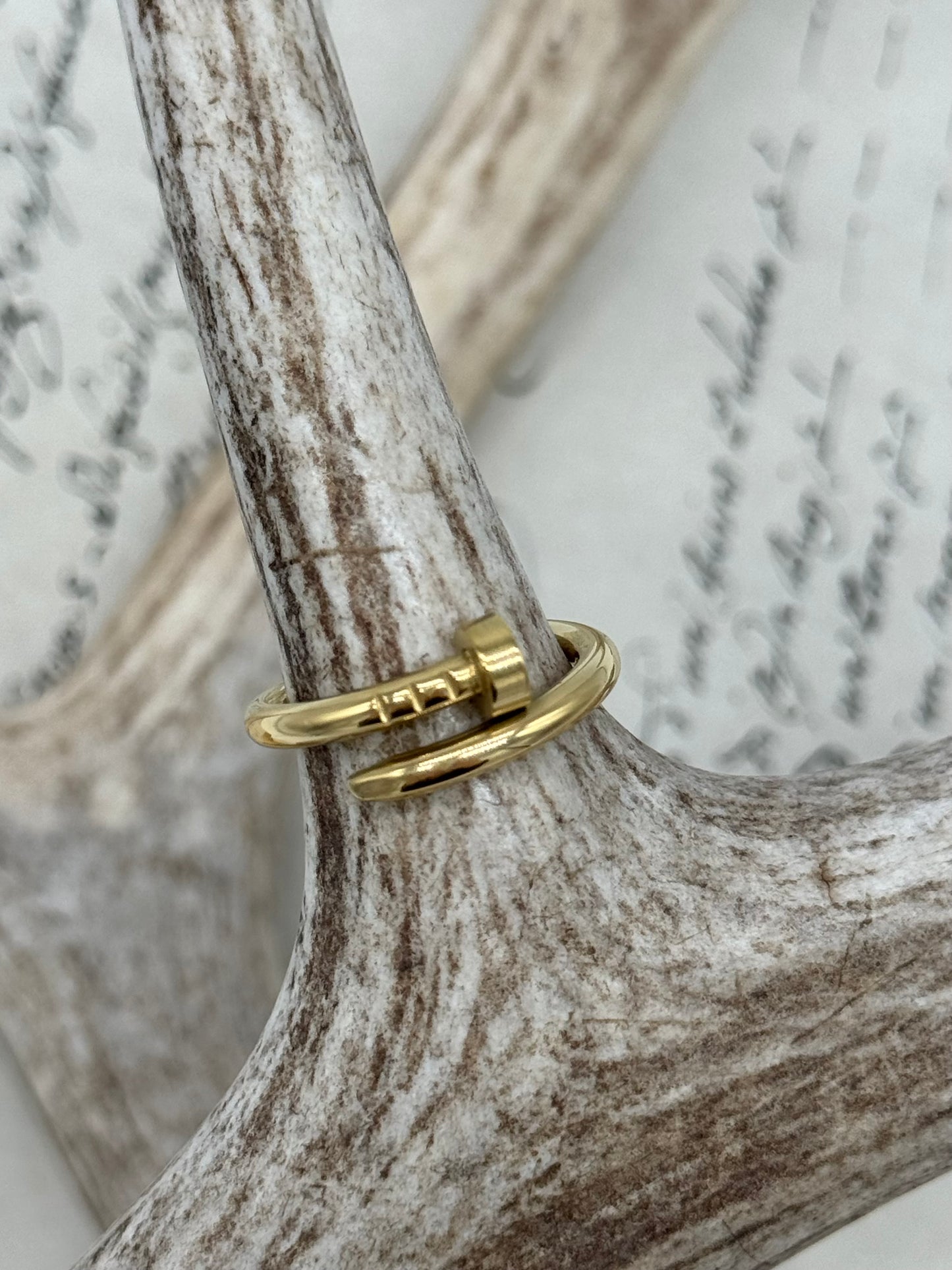 Anillo Clavo Dorado Acero Inox