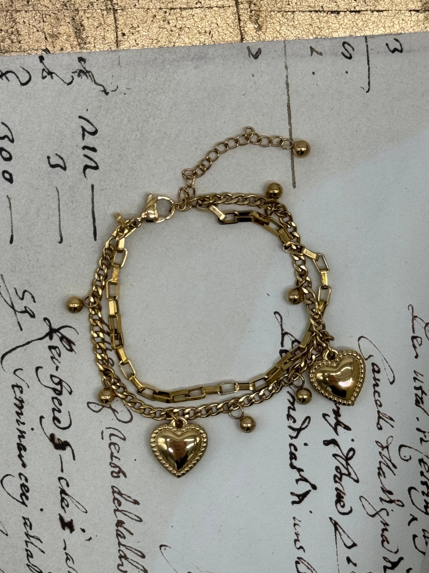 Pulsera Corazones Dorados