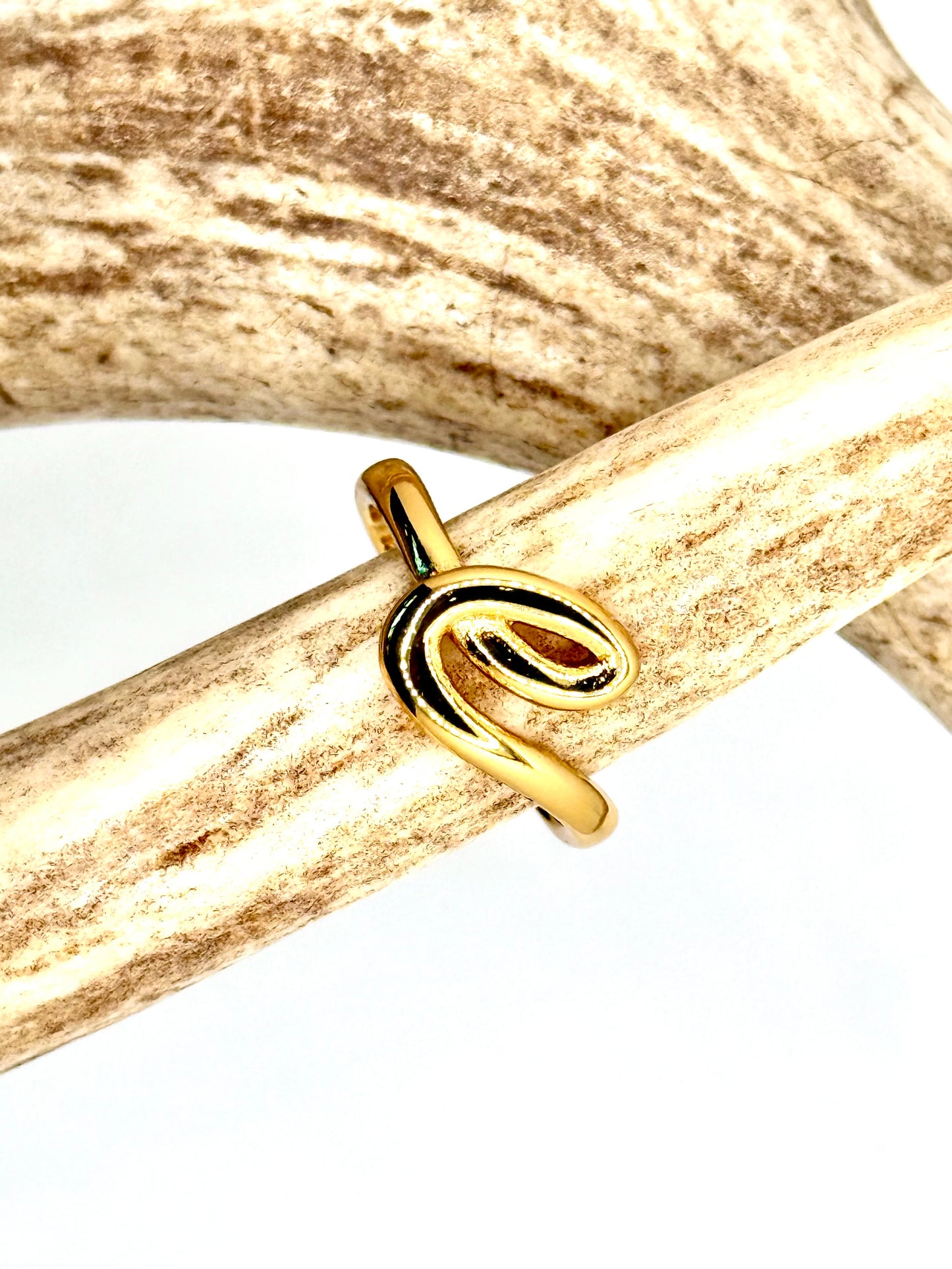Continuous Smooth Ring Gold Steel