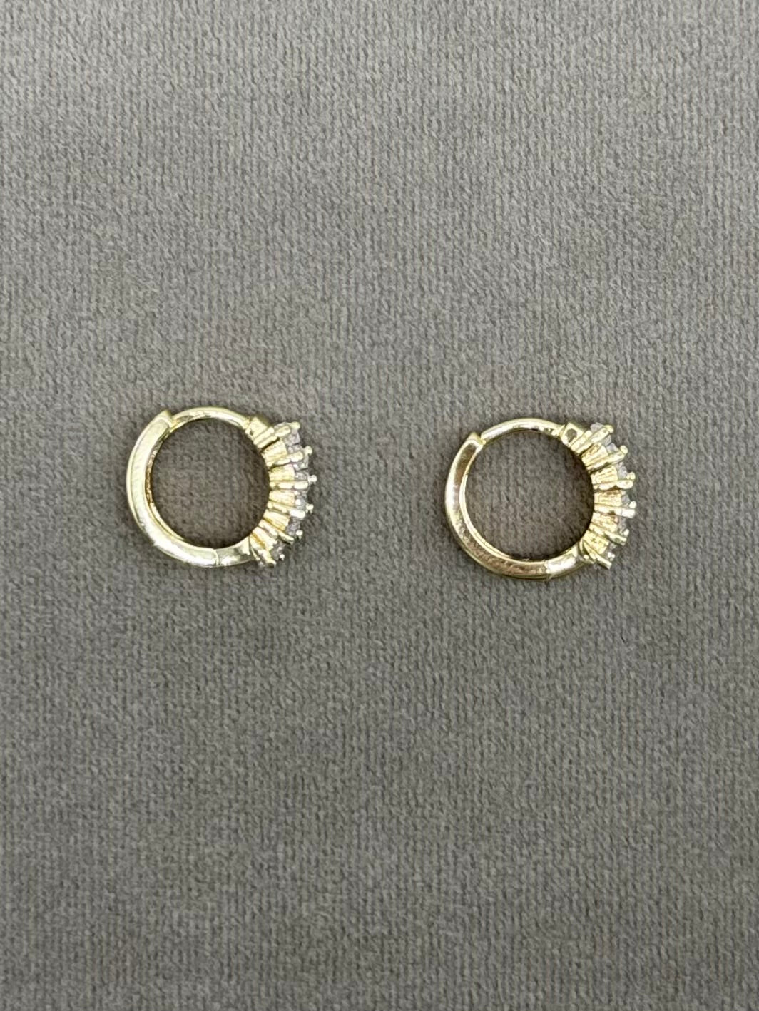 Aretes Arracada Zirconia Blanca Chapa de Oro