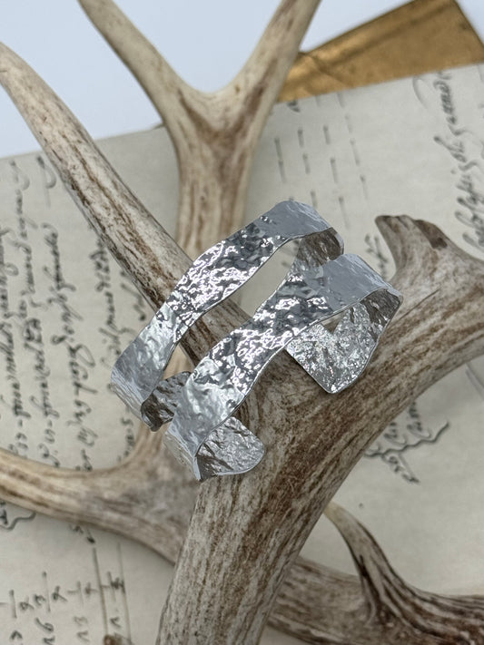 Pulsera Martillada Doble PLATEADA