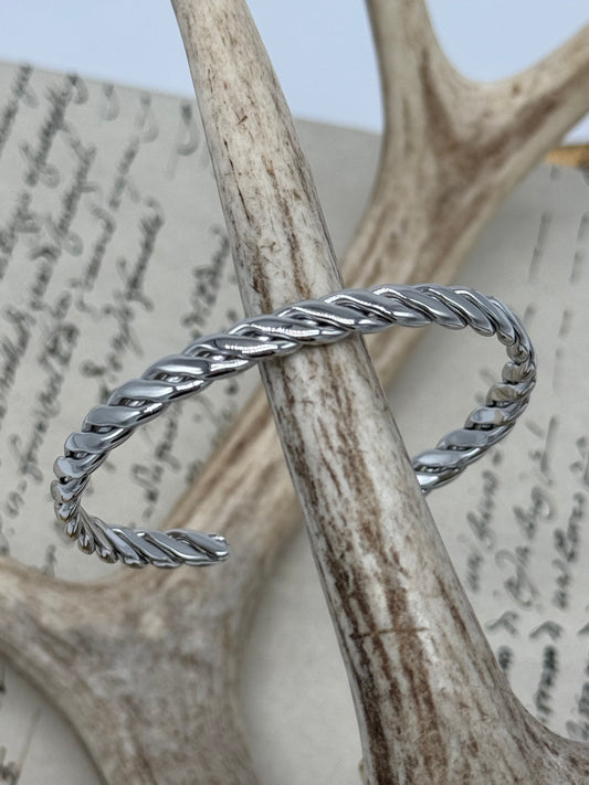 Pulsera Aro Torsal Plano Acero PLATEADO