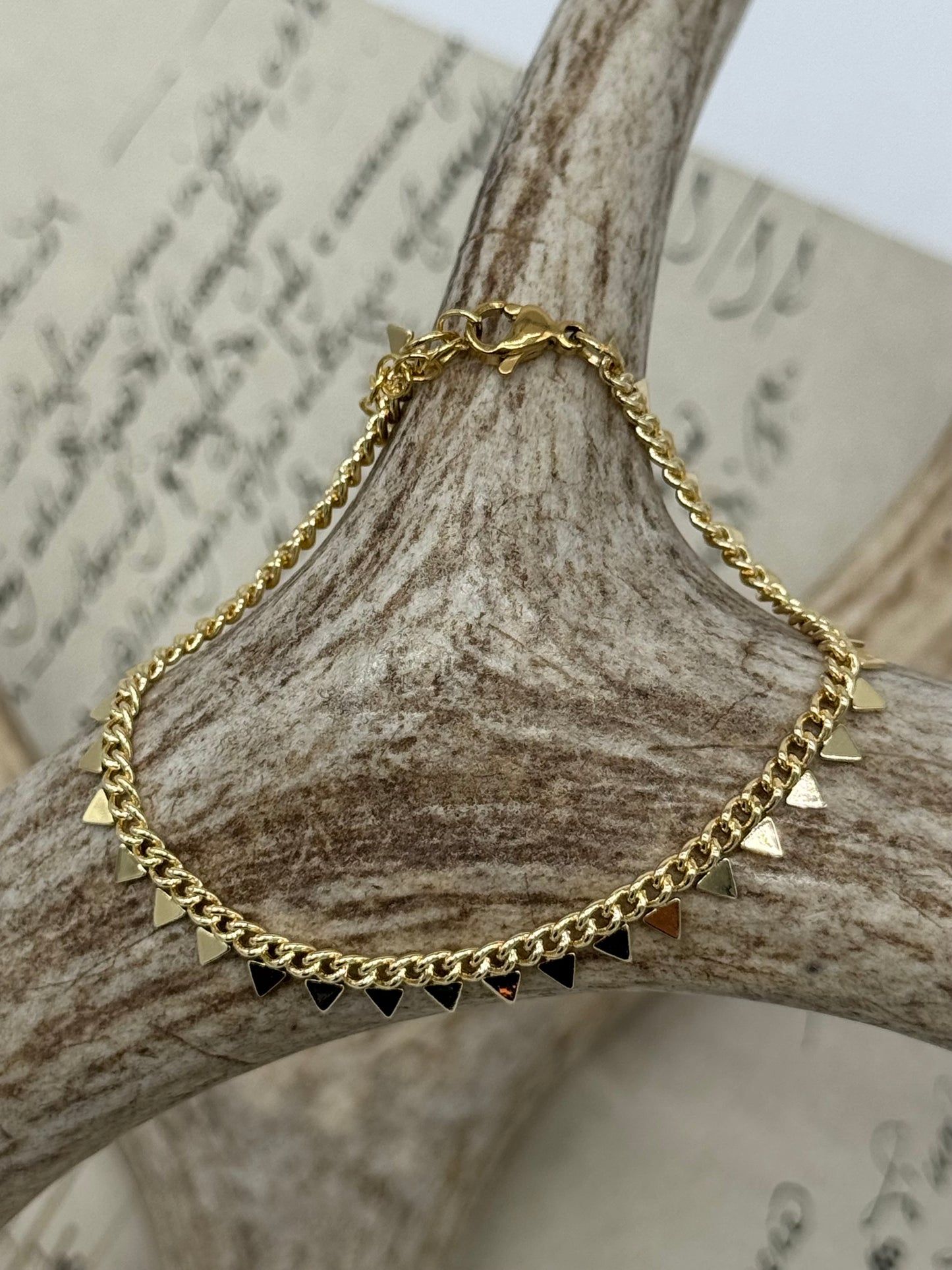 Triangle Pendant Bracelet