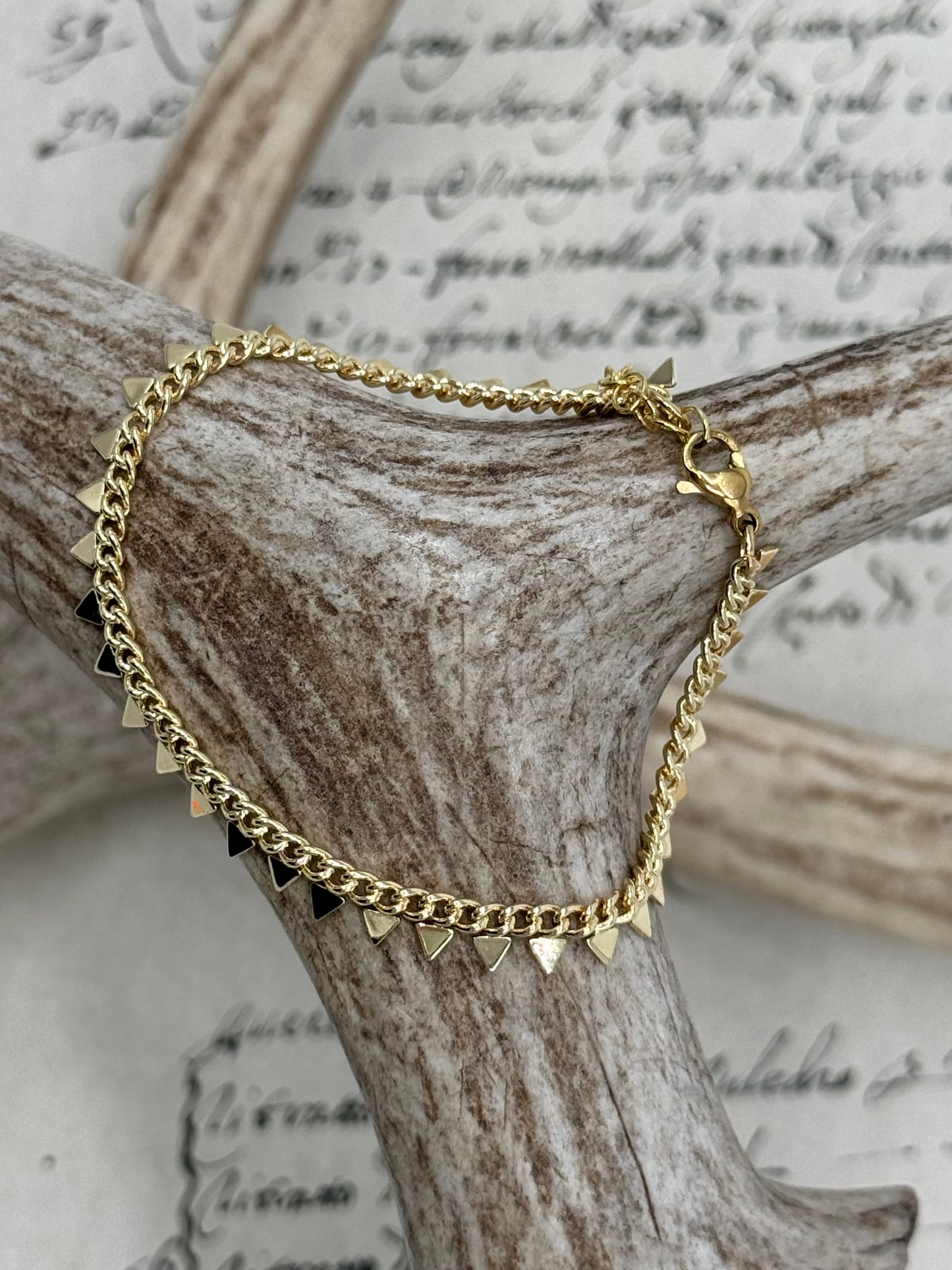 Triangle Pendant Bracelet