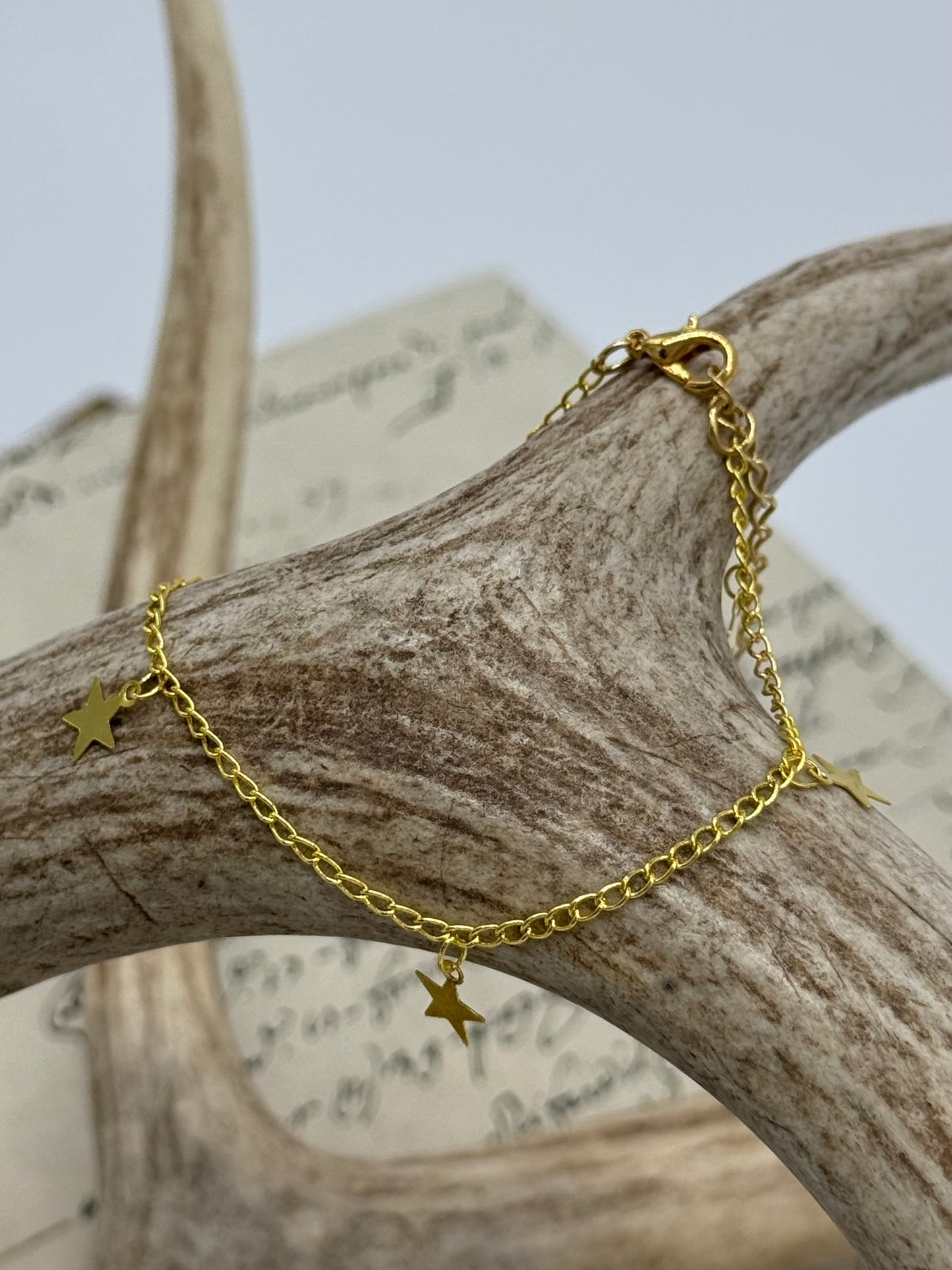 Star Pendant Bracelet